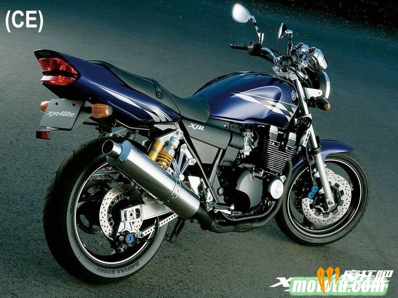 1247806110-Yamaha-XJR-400.jpg