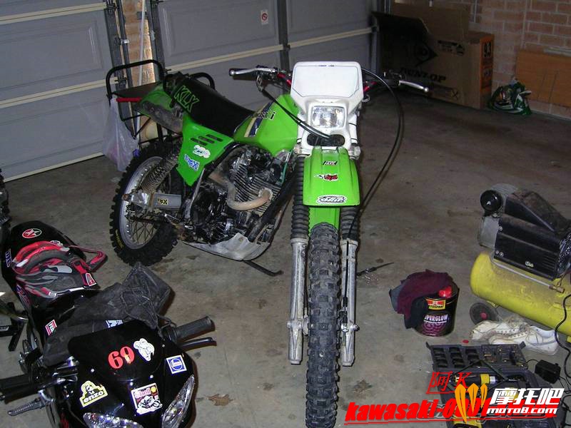 1982 Kawasaki KLX 2508.jpg