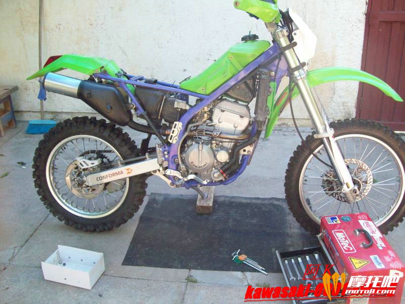 1993 Kawasaki KLX 250.jpg