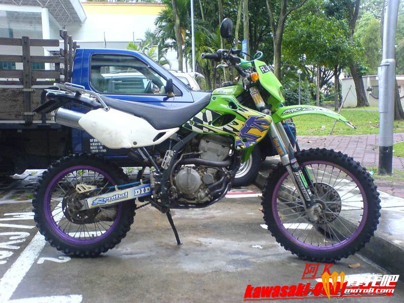 1993 Kawasaki KLX 25021.jpg