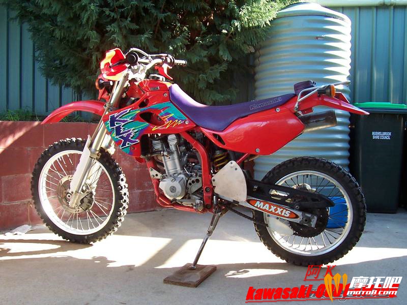 1994 Kawasaki KLX 25028.jpg