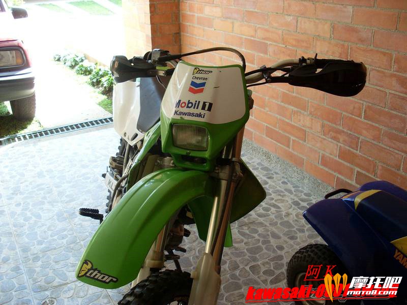 1996 Kawasaki KLX 25068.jpg