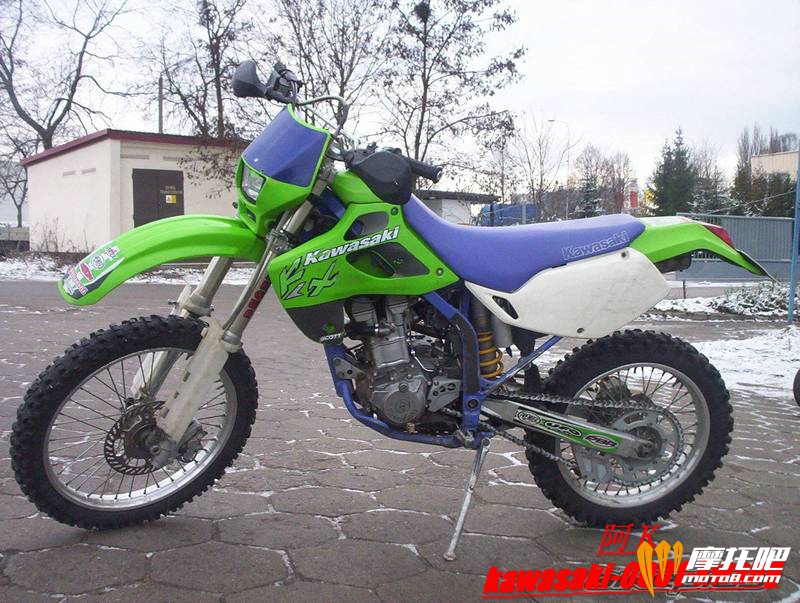 1997 Kawasaki KLX 25027.jpg