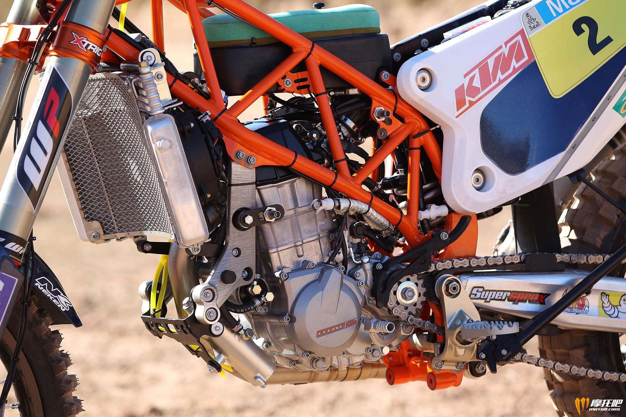 2014-KTM-450-Rally-race-bike-02.jpg