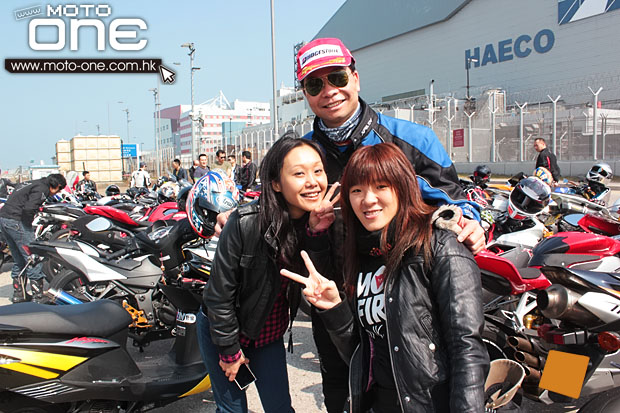 212_chinese_new_year_riding_37.JPG