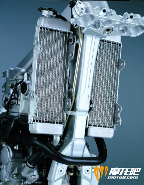 Honda_XR650R_Naked_Radiators-468x600.jpg