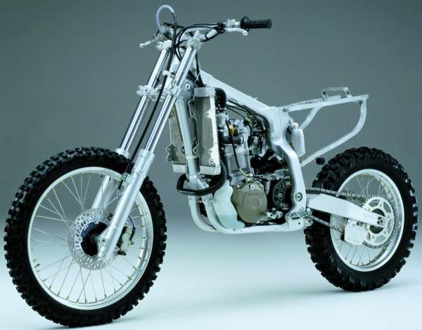 Honda_XR650R_Naked.jpg