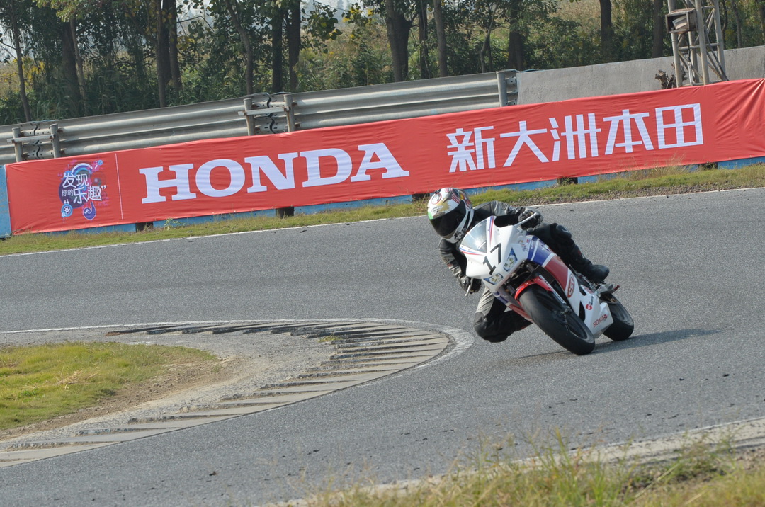 DSC_3505_调整大小.JPG