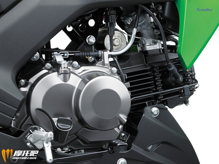 2017-Kawasaki-Z125-Pro-Engine.jpg