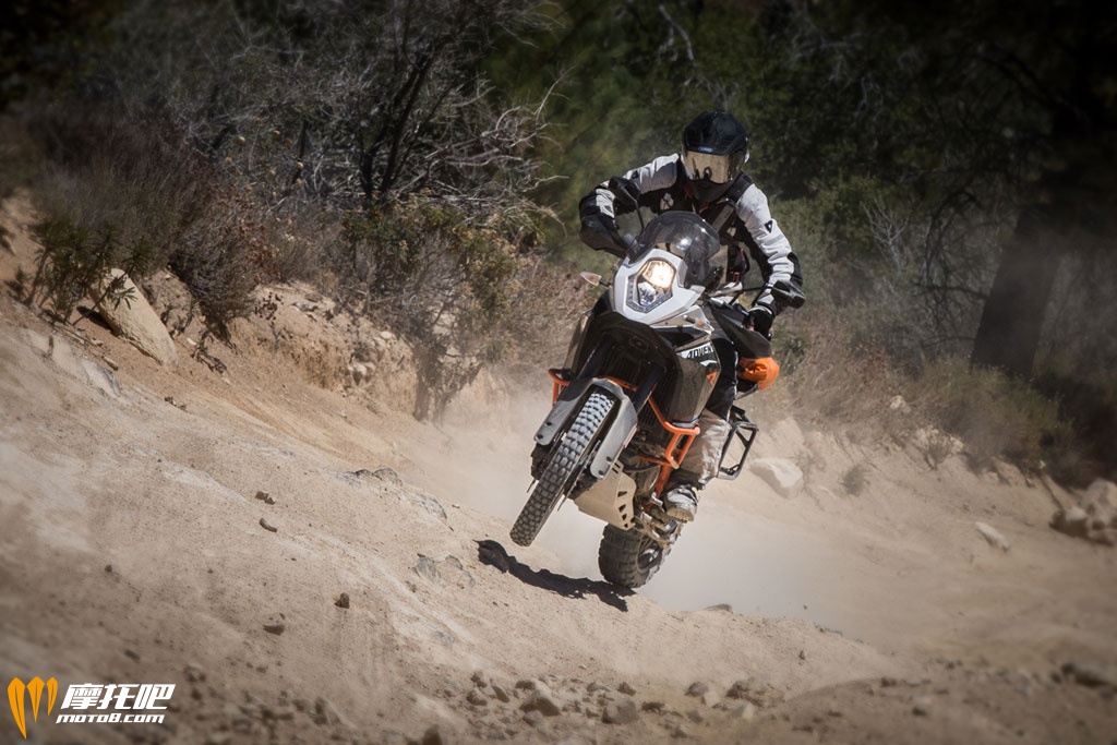 ktm-1190-adventure-r-hill-climb.jpg