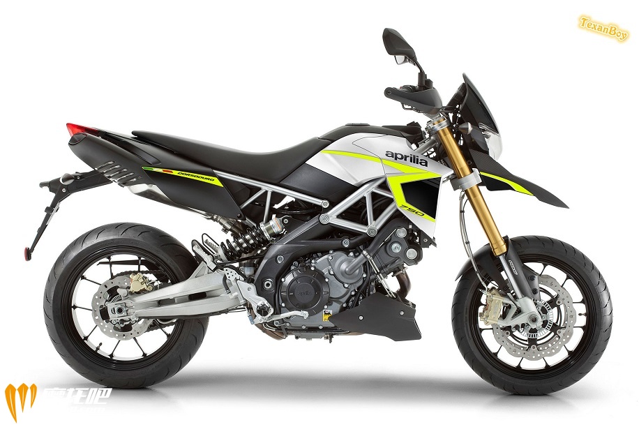 2016-Aprilia-Dorsoduro-750-ABS1.jpg