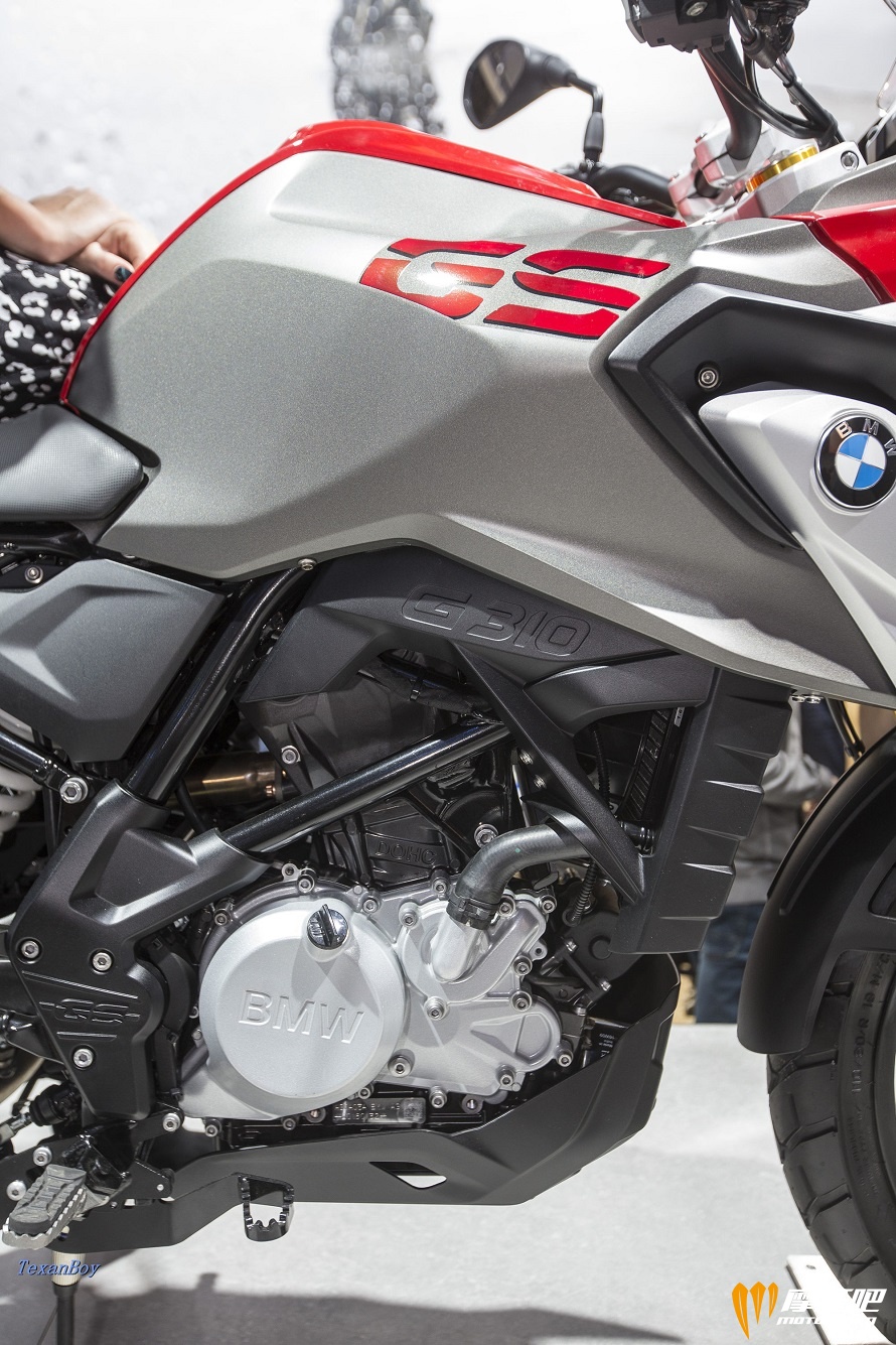 cw1016-2017-bmw-g-310-gs-first-look-eicma-image-010.jpg