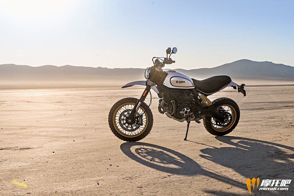 ducati-scrambler-desert-sled-ab9t0288.jpg