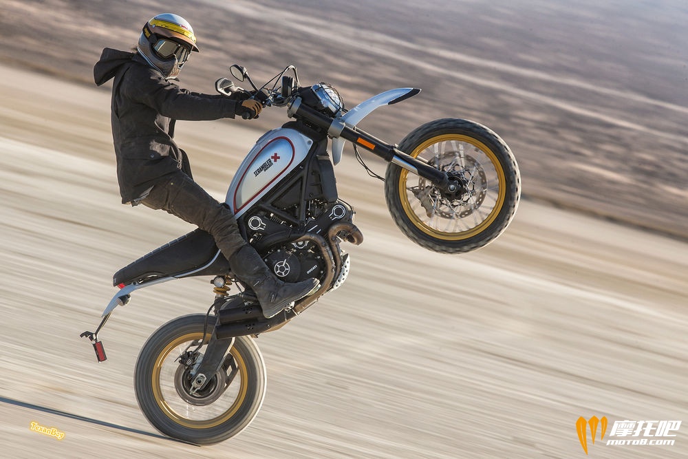 ducati-scrambler-desert-sled-ab9t0869.jpg