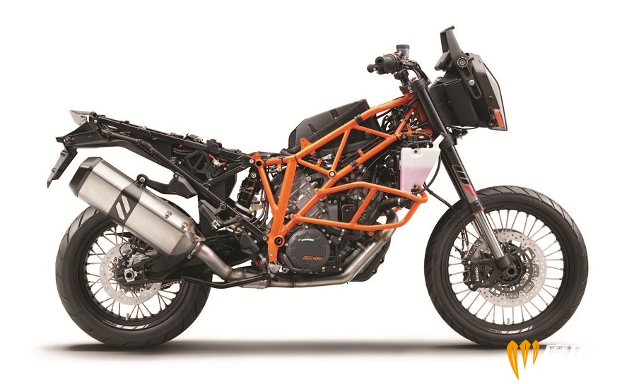 cw0317-2017-ktm-1290-super-adventure-r-first-ride-review-image013.jpg