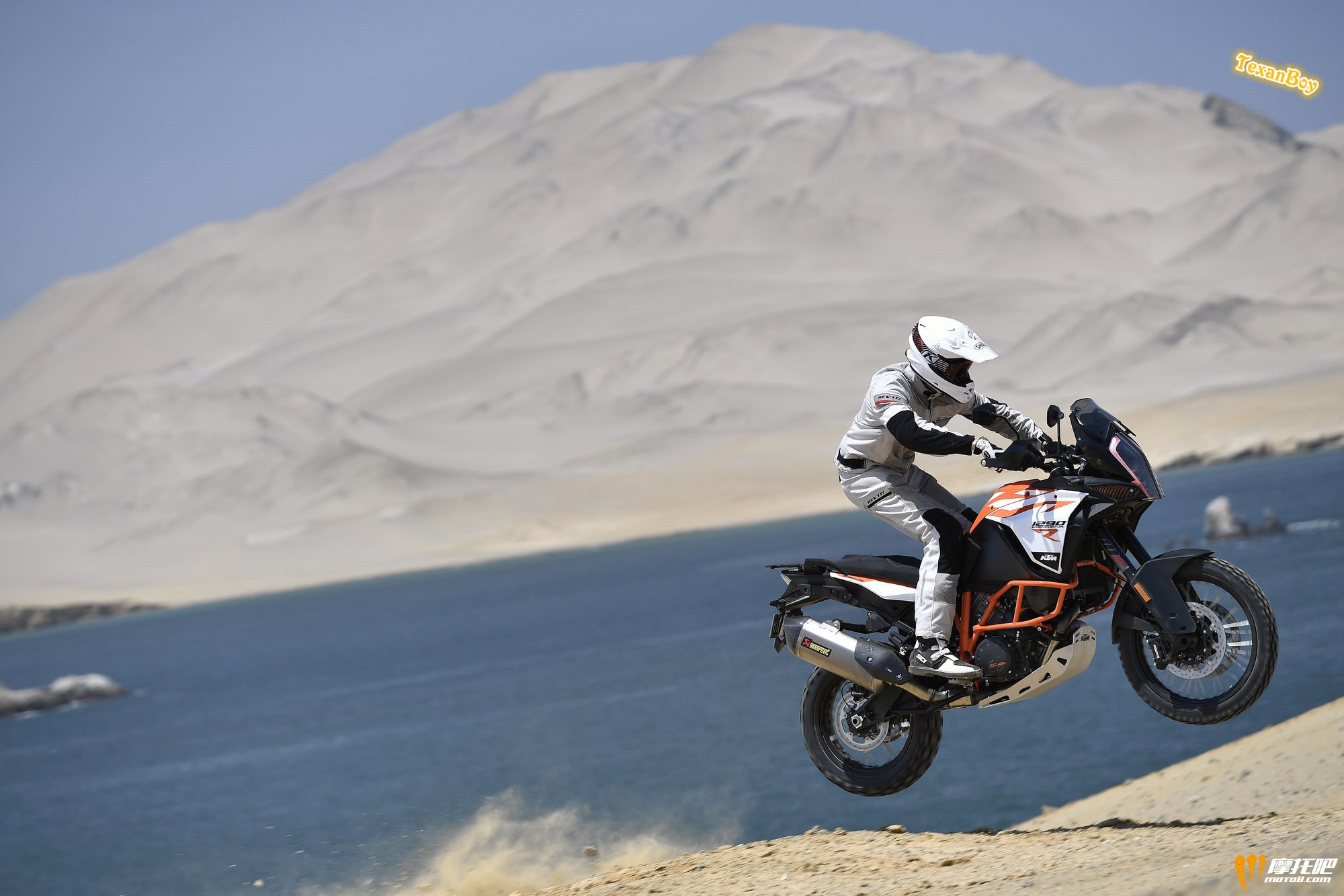 cw0317-2017-ktm-1290-super-adventure-r-first-ride-review-image024.jpg