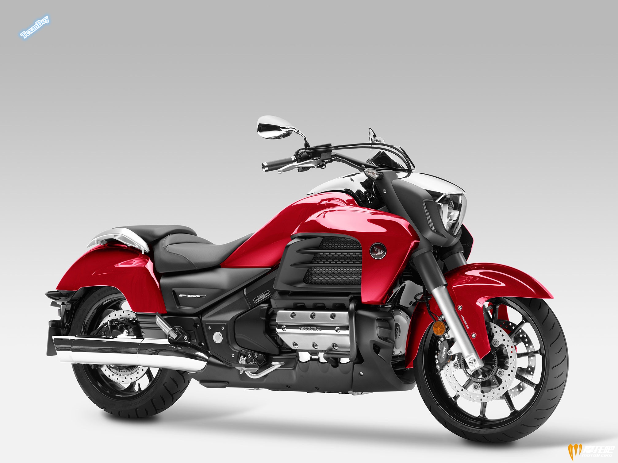 Honda-Gold-Wing-Valkyrie2.jpg