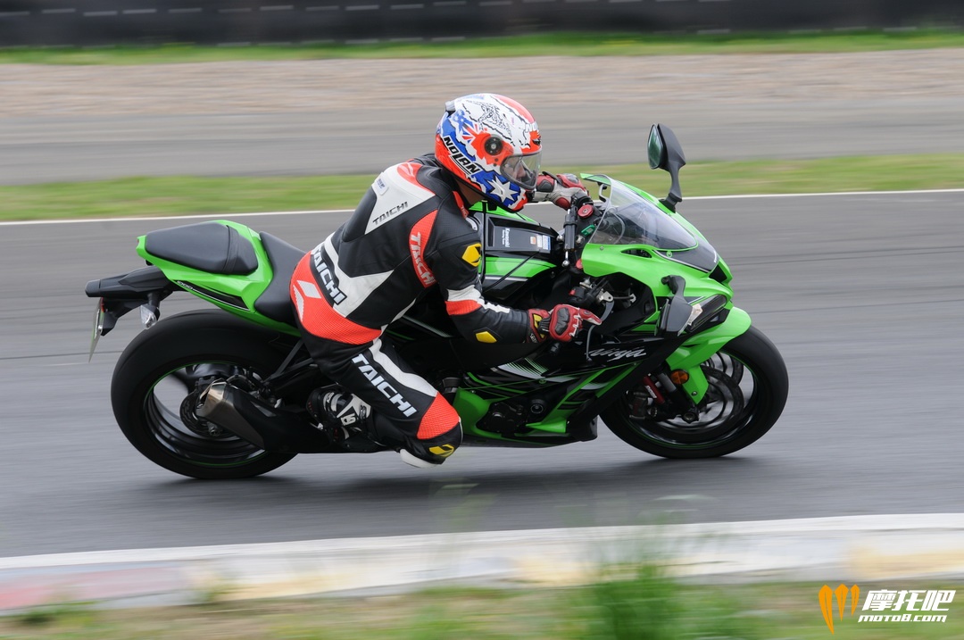 DSC_5408-ZX10R_调整大小.JPG