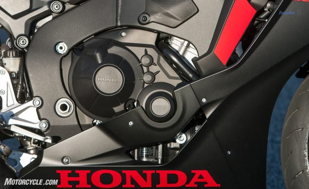 060817-2017-superbike-shootout-Honda-CBR1000RR-7564-633x388.jpg