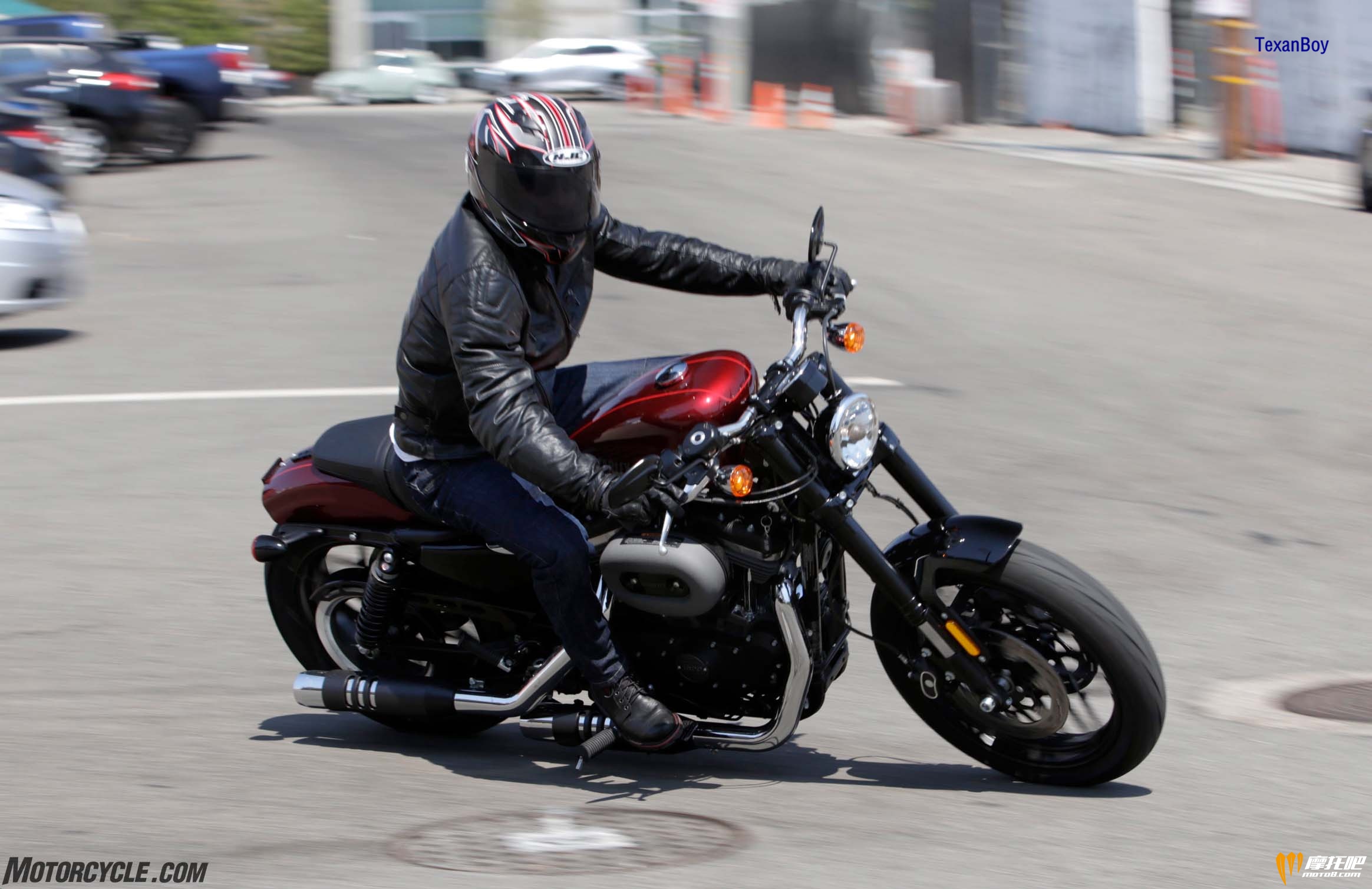 070816-Urban-Sport-Cruiser-2016-harley-davidson-roadster_RWN3239.jpg