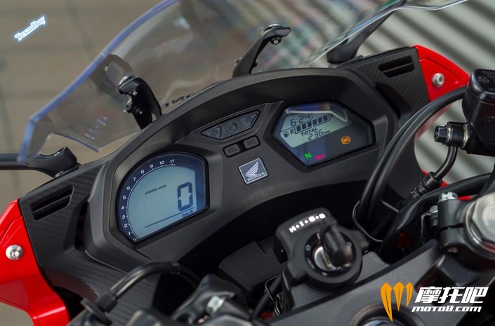 honda-cbr650f-review-specs-cbr-650-sport-bike-motorcycle-cbr650-f-5.jpg