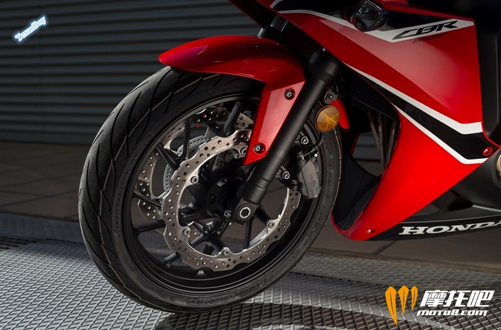 honda-cbr650f-review-specs-cbr-650-sport-bike-motorcycle-cbr650-f-19.jpg