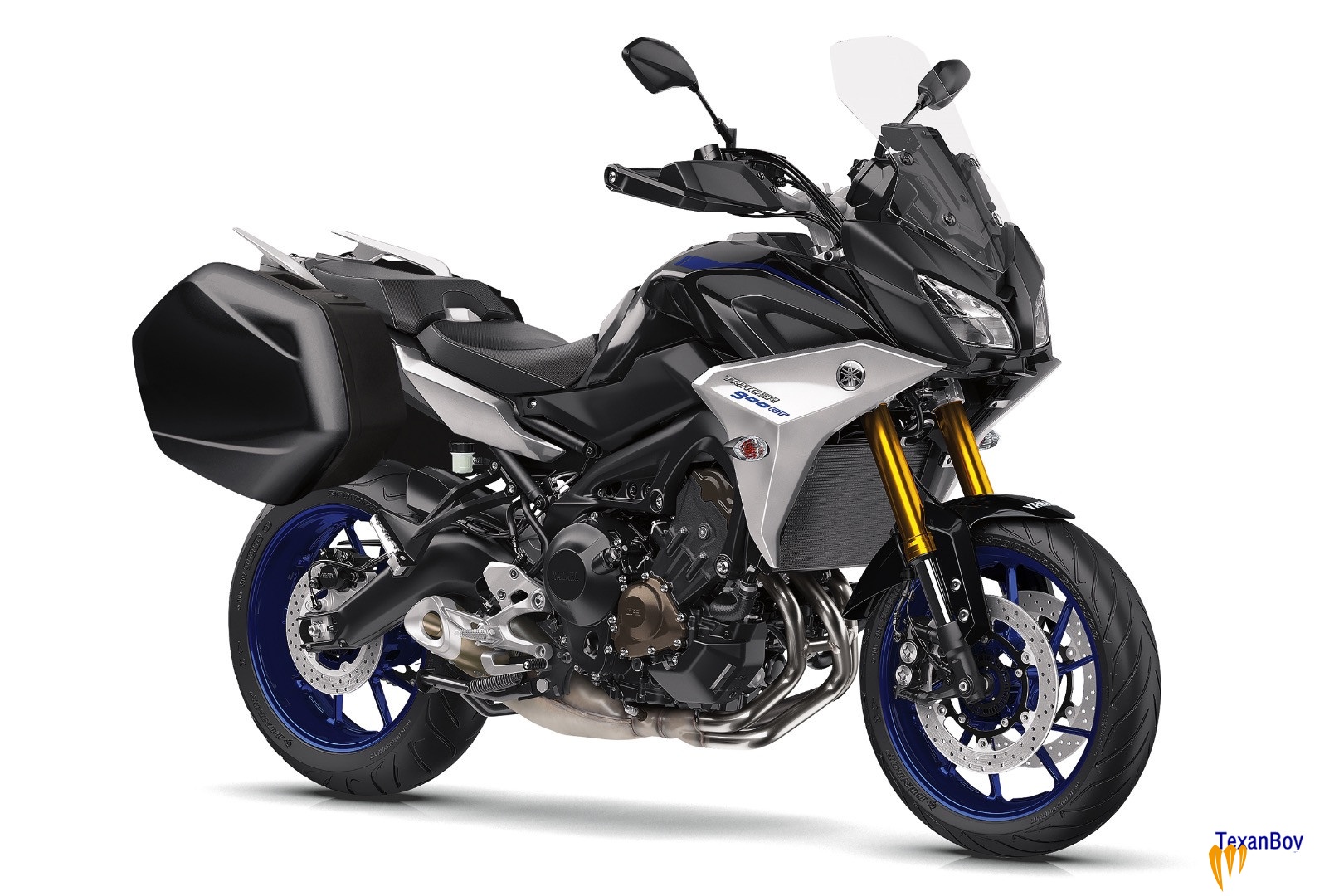 2019-Yamaha-Tracer-900-GT-First-Look-sport-touring-motorcycle-1.jpg