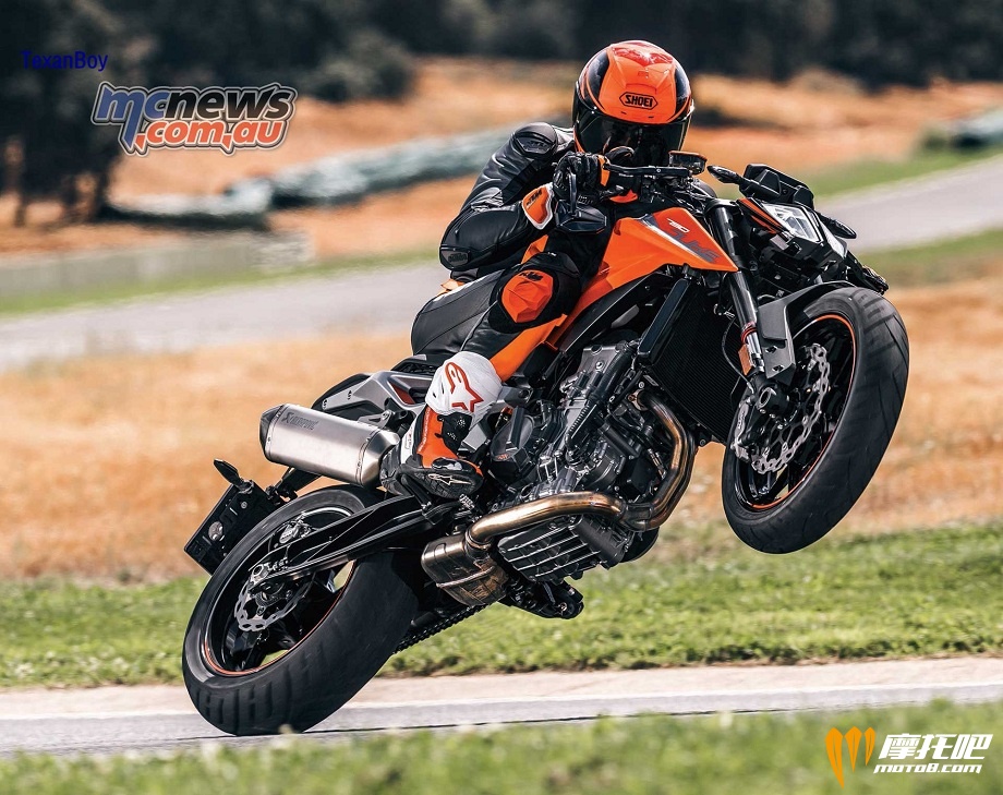 2018-KTM-790-Duke-4.jpg