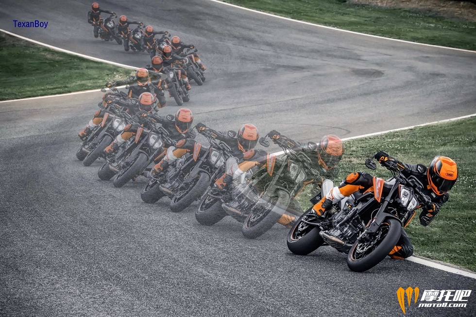 2018-KTM-790-Duke-35.jpg