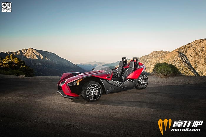 2017-Polaris-Polaris-Slingshot-SL2-small.jpg