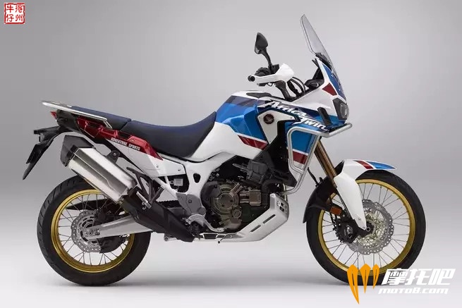 2018-honda-africa-twin-adventure-sports_studio_image_2.jpg