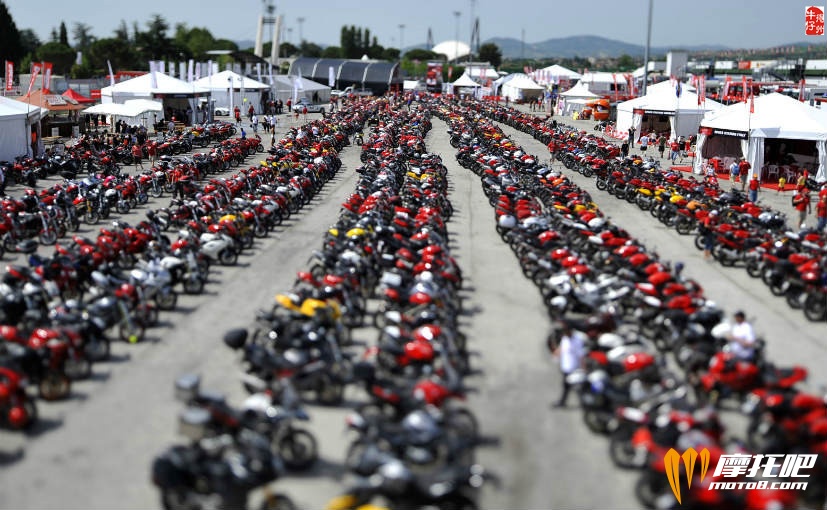 world-ducati-week-2016_827x510_51466055987.jpg