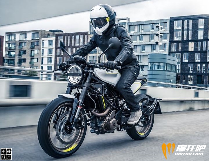 2018-Husqvarna-Vitpilen-401-9.jpg