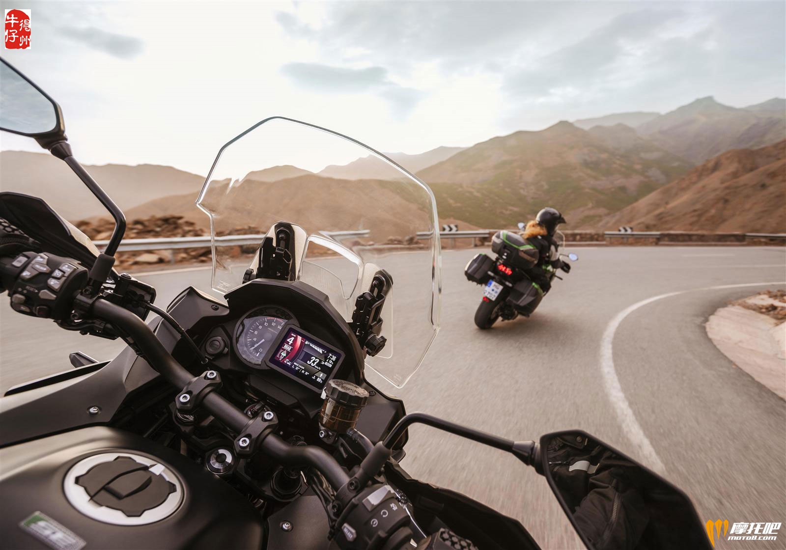 2019-Kawasaki-Versys-1000-SE1.jpg