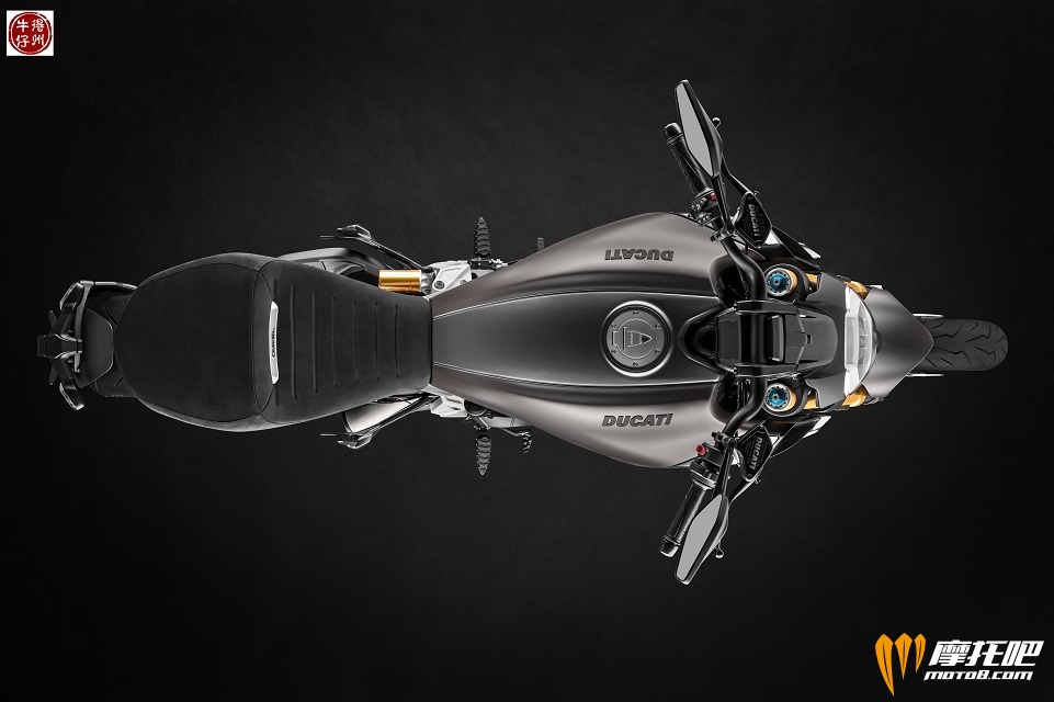 110418-08_2019-DUCATI-DIAVEL-1260-S.jpg