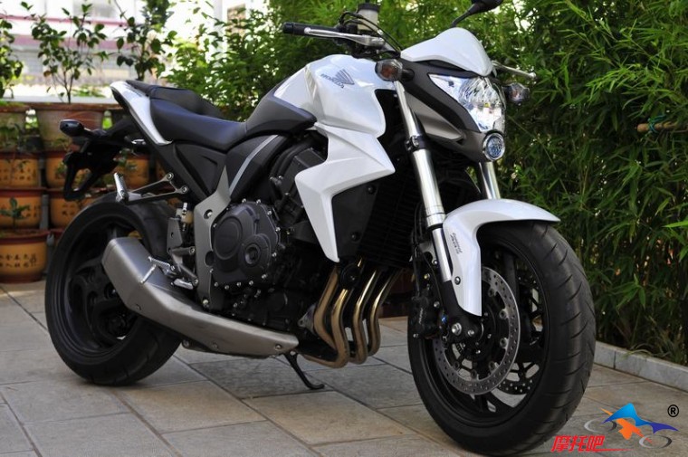 MyCB1000R1.jpg