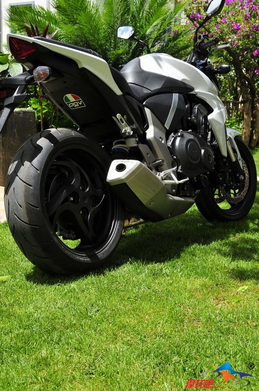 MyCB1000R14.jpg