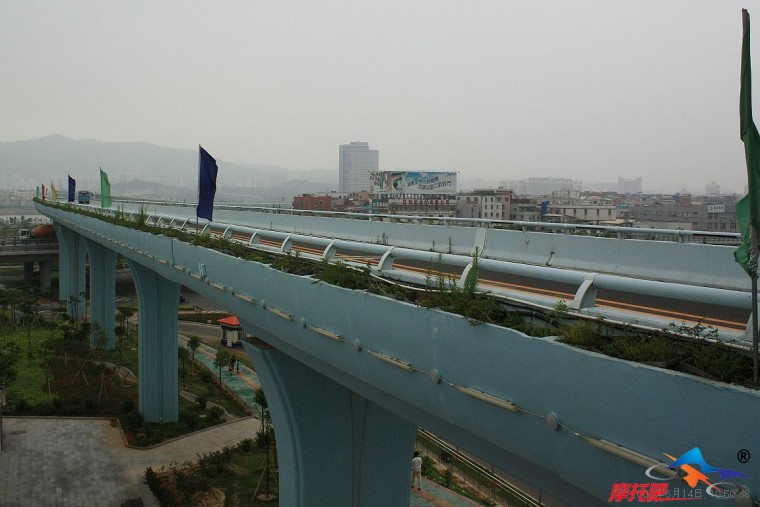 BRT高架桥.jpg