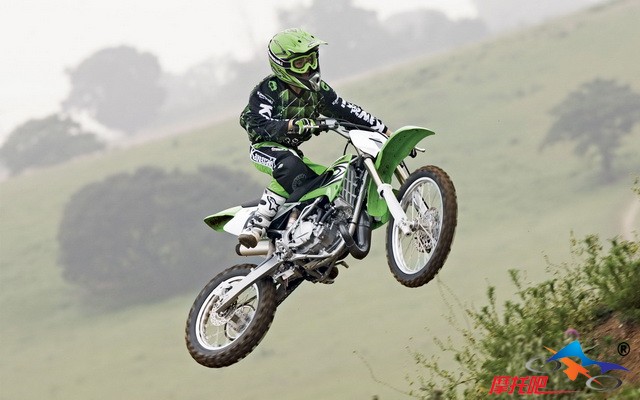 Motocross (2)_缩小大小.jpg