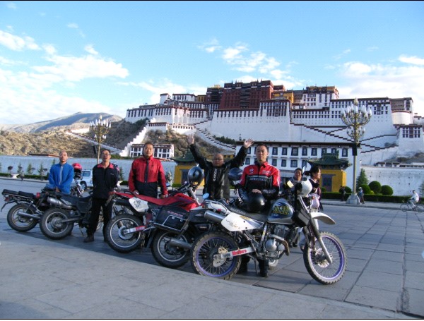 一起到西藏的5人合影.jpg