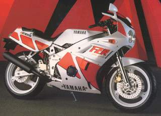 Yamaha FZR400 86.jpg